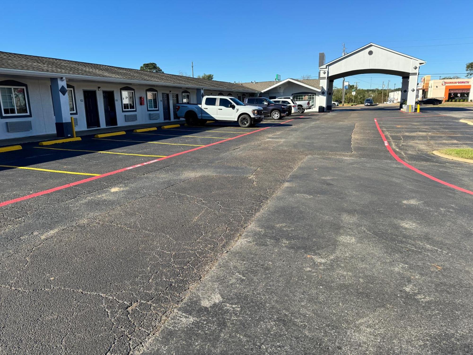 Continental Inn And Suites Nacogdoches Tx Sfa University Downtown Bagian luar foto